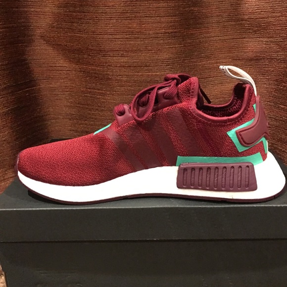 Women’s ADIDAS NMD R1 Shoes - Picture 2 of 8